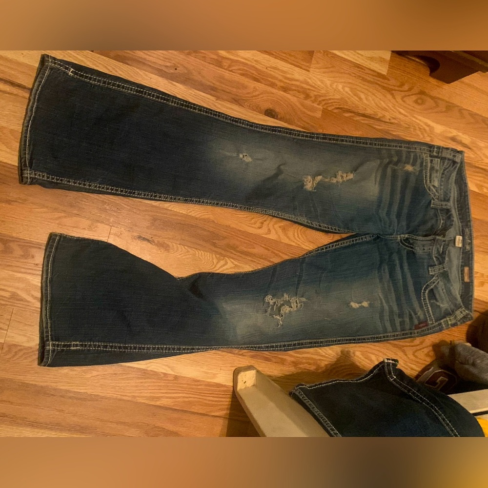 Silver women’s Jeans. Bootcut. Size 31. Good condition